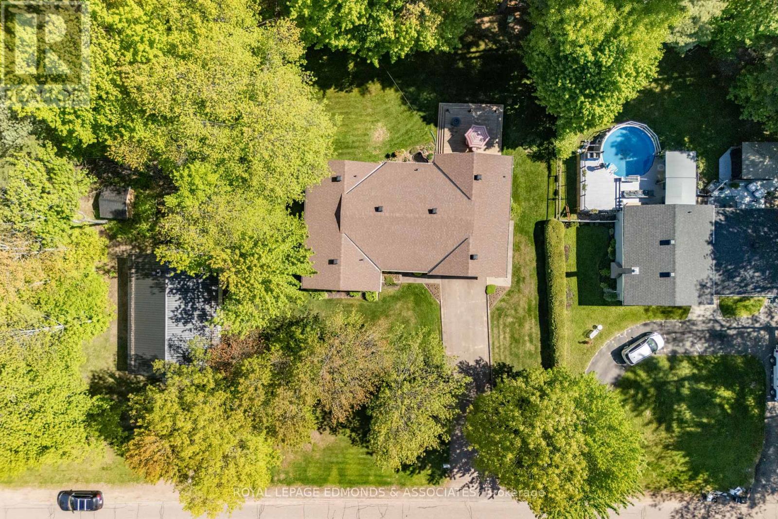9 Heritage Drive, Petawawa, Ontario  K8H 3J5 - Photo 7 - X12189215