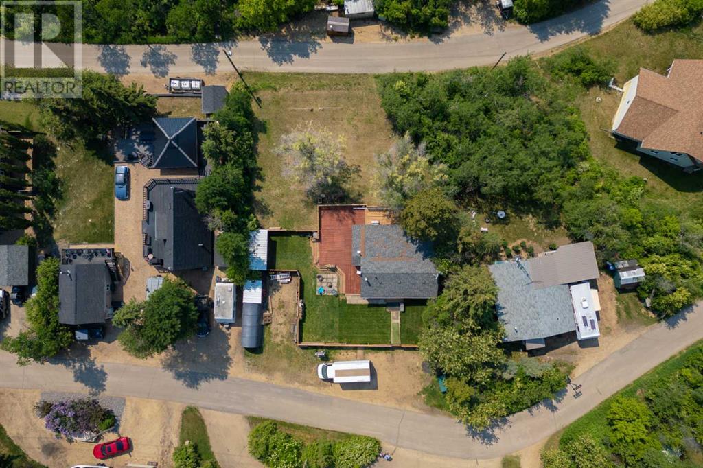211 Red Wing Crescent, Tillicum Beach, Alberta  T4V 2M9 - Photo 2 - A2225197