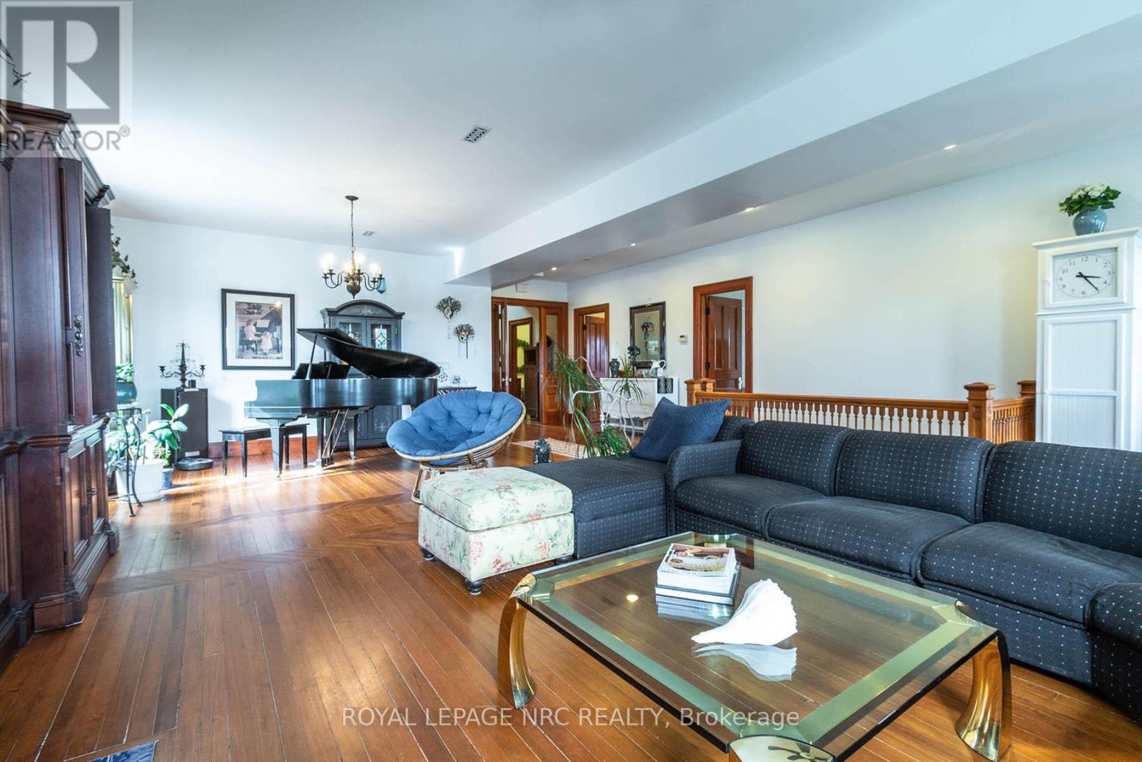 14902 Niagara River Parkway, Niagara-On-The-Lake, Ontario  L0S 1J0 - Photo 22 - X12189187
