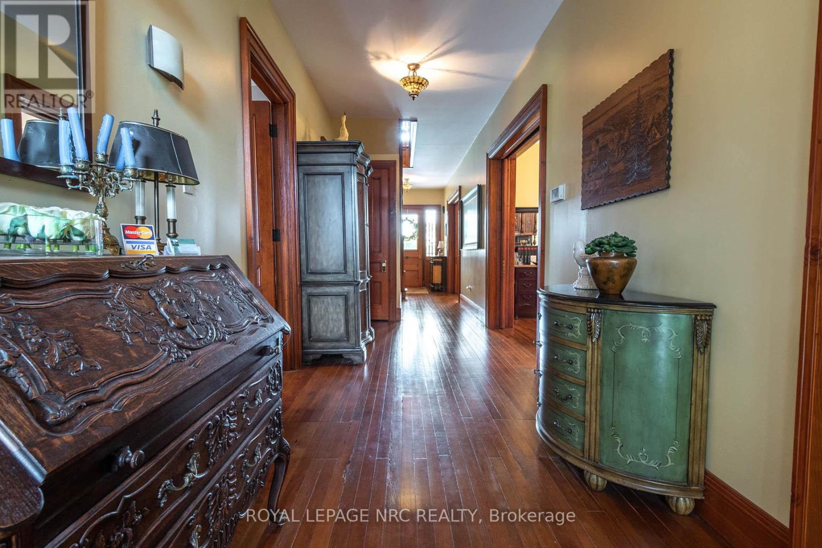 14902 Niagara River Parkway, Niagara-On-The-Lake, Ontario  L0S 1J0 - Photo 5 - X12189187