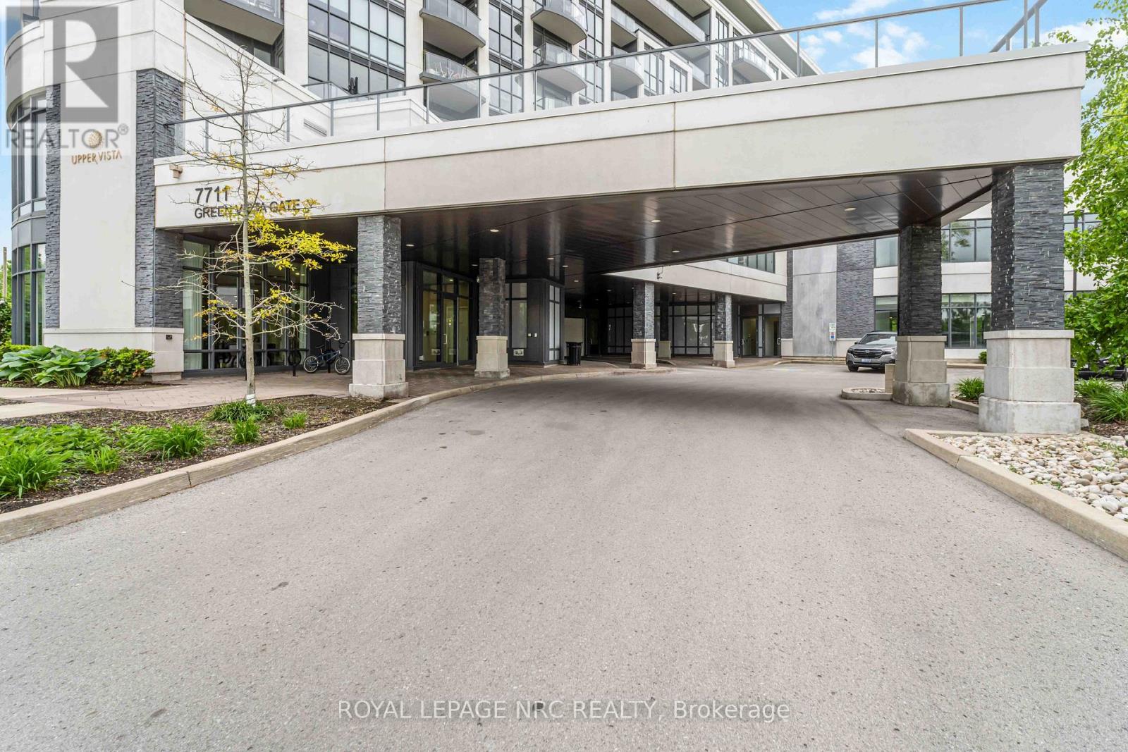 905 - 7711 Green Avenue, Niagara Falls, Ontario  L2G 0Y9 - Photo 4 - X12189291