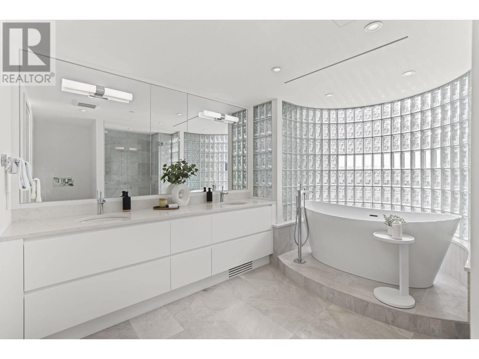 12 2250 Bellevue Avenue, West Vancouver, British Columbia  V7V 1C6 - Photo 24 - R3009618