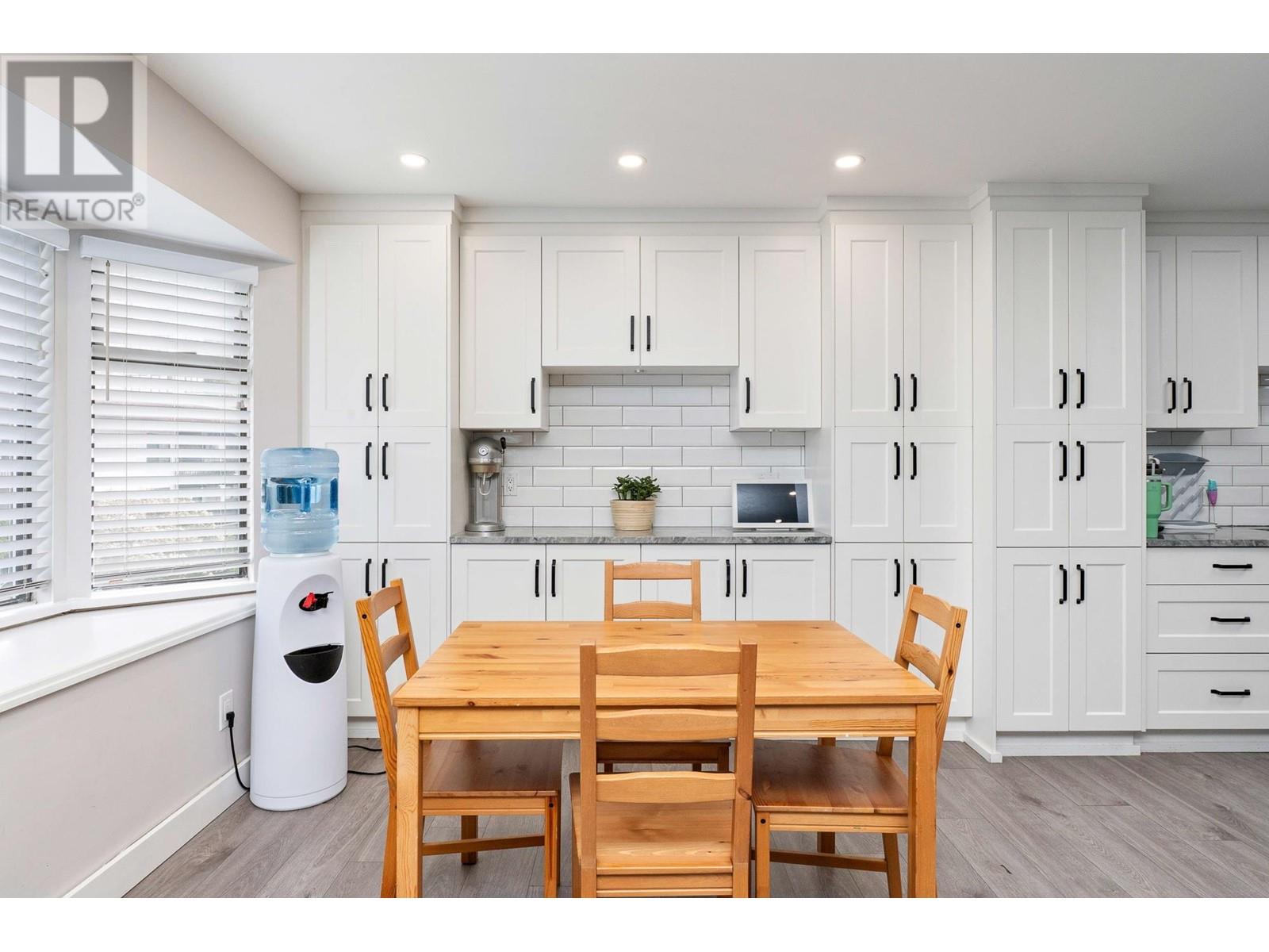 410 777 Eighth Street, New Westminster, British Columbia  V3M 3S7 - Photo 10 - R3009637
