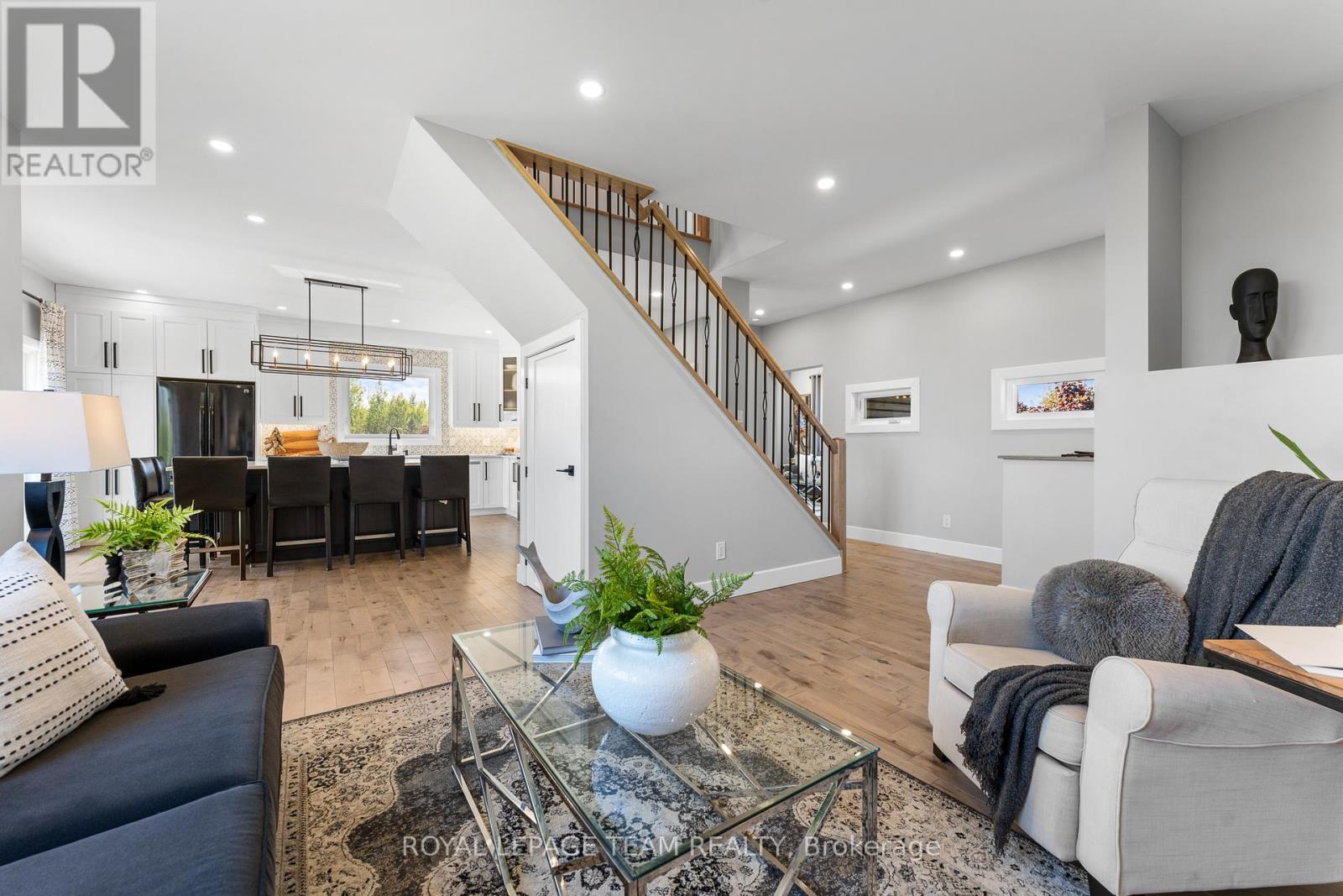 126 Grasshopper Lane, Ottawa, Ontario  K0A 1T0 - Photo 14 - X12187120