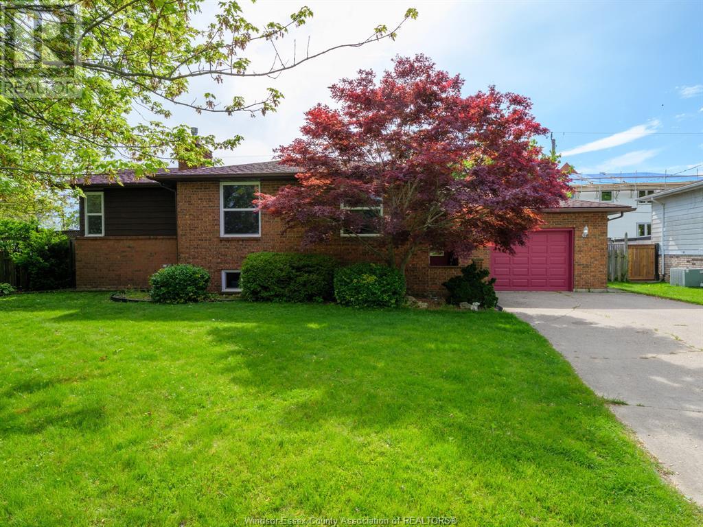 Property at 25 MARLENE CRESCENT image 1