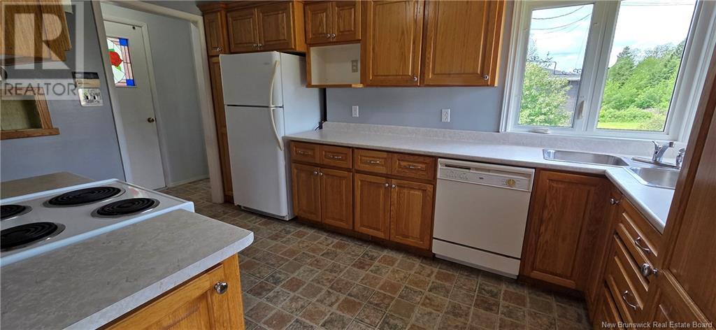 1462 Salisbury Road, Moncton, New Brunswick  E1E 4P8 - Photo 15 - NB119749