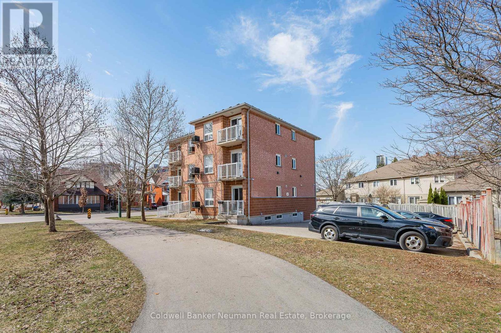 170 Weber Street E, Kitchener, Ontario  N2H 1E4 - Photo 42 - X12189218