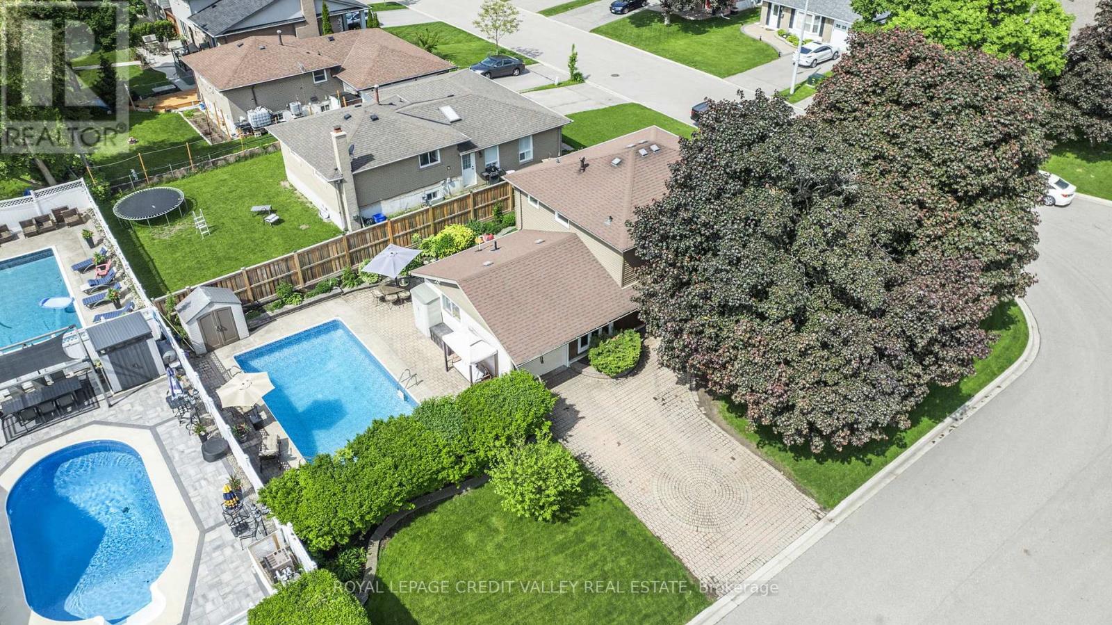 36 Lockton Crescent, Brampton, Ontario  L6W 1C3 - Photo 43 - W12044543