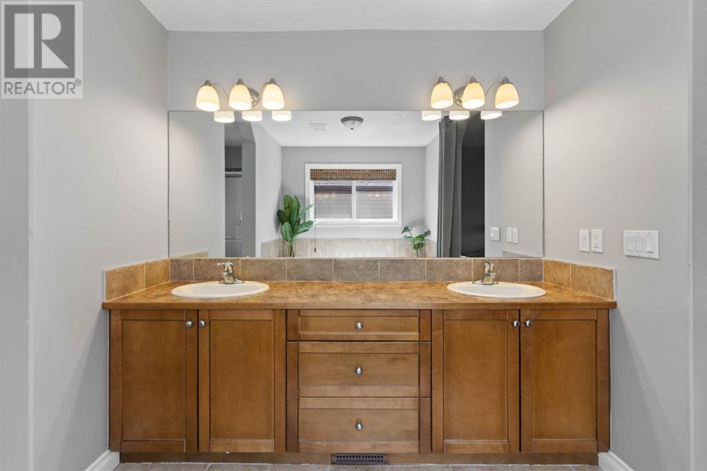261 Canals Circle Sw, Airdrie, Alberta  T4B 2Z6 - Photo 32 - A2213922