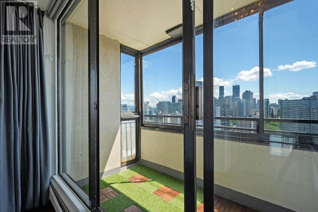 1901 1816 Haro Street, Vancouver, British Columbia  V6G 2Y7 - Photo 21 - R3008257