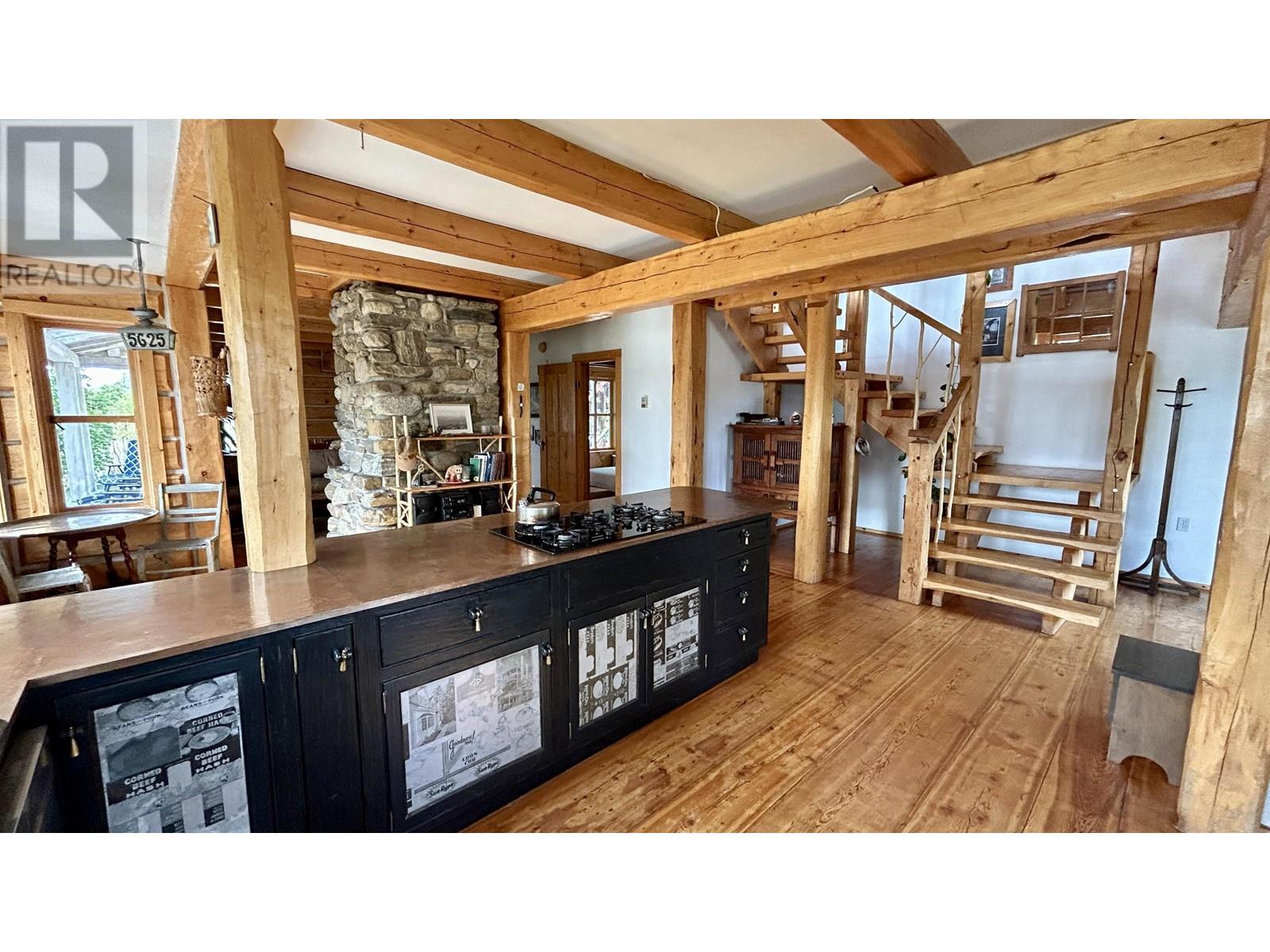 4802 Hamilton Road, Lac La Hache, British Columbia  V0K 1T0 - Photo 18 - R3009690