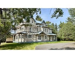 4802 Hamilton Road, Lac La Hache, Ca