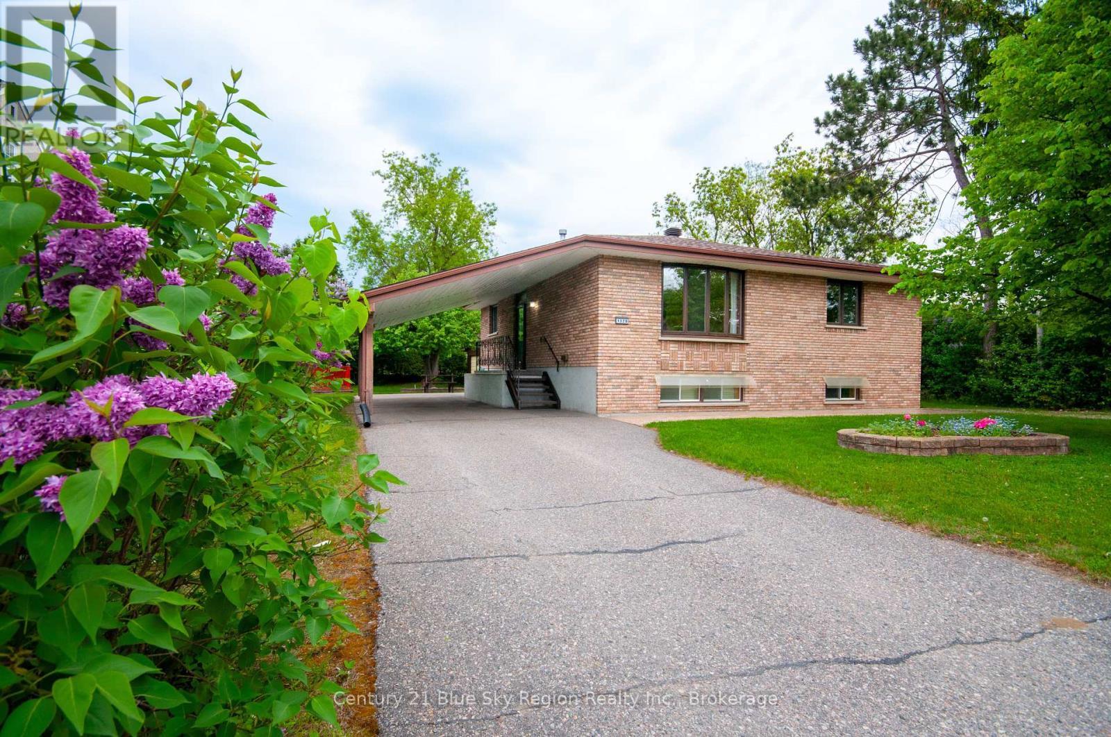 1328 DALE AVENUE, north bay (central), Ontario