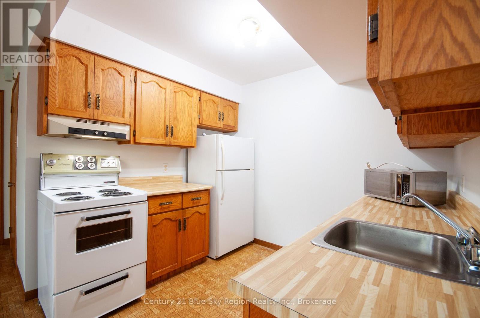 1328 Dale Avenue, North Bay (Central), Ontario  P1B 6V6 - Photo 24 - X12189162