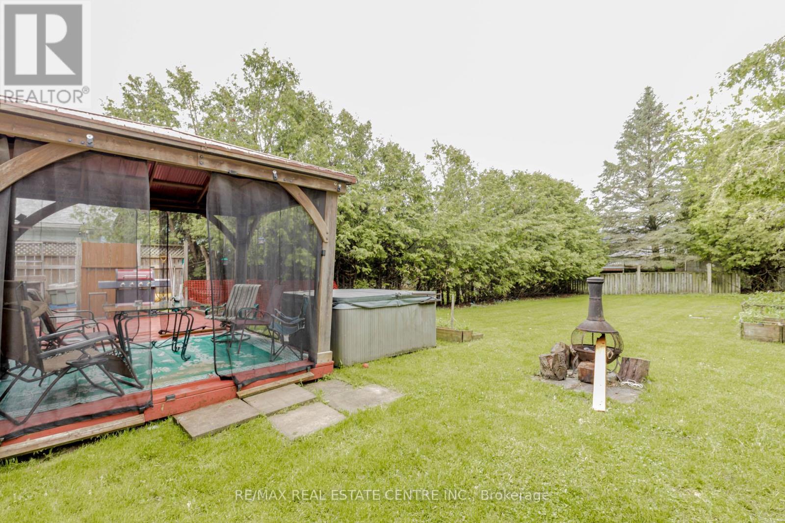 14 Pine Court, Southgate, Ontario  N0C 1B0 - Photo 25 - X12185550