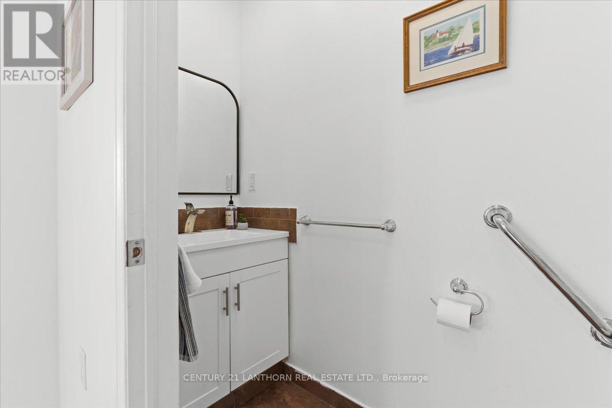 9 Reynolds Place, Prince Edward County, Ontario K0K 3L0 - Photo 10 - X11941422