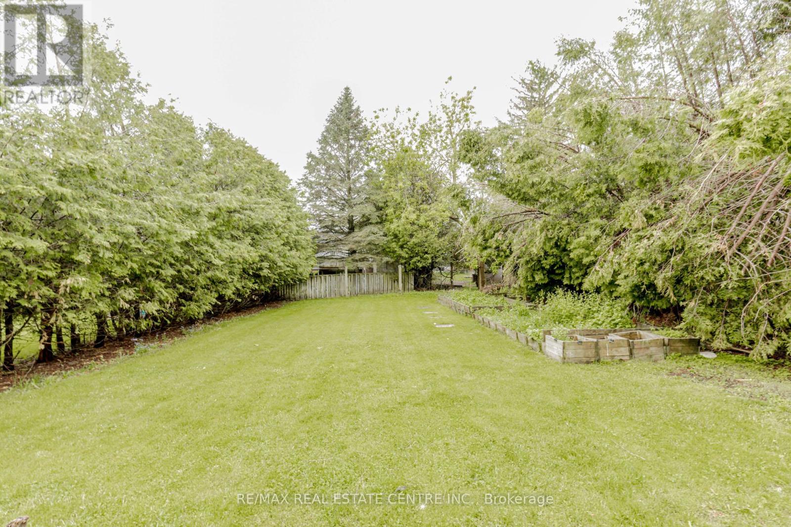 14 Pine Court, Southgate, Ontario  N0C 1B0 - Photo 28 - X12185550