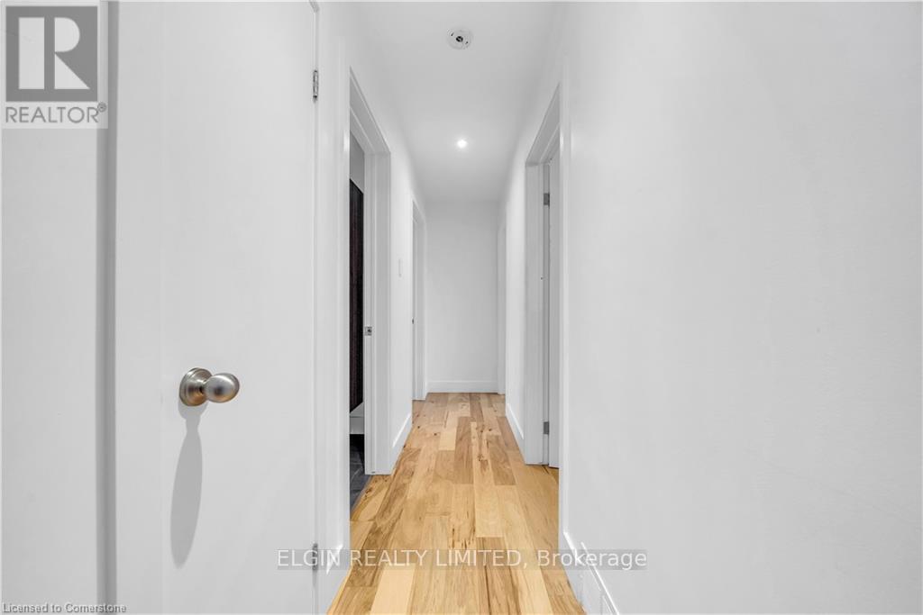 460 John Frederick Drive, Hamilton, Ontario  L9G 2R2 - Photo 14 - X12128689
