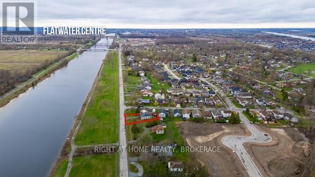 Property at 152 KINGSWAY STREET image 1