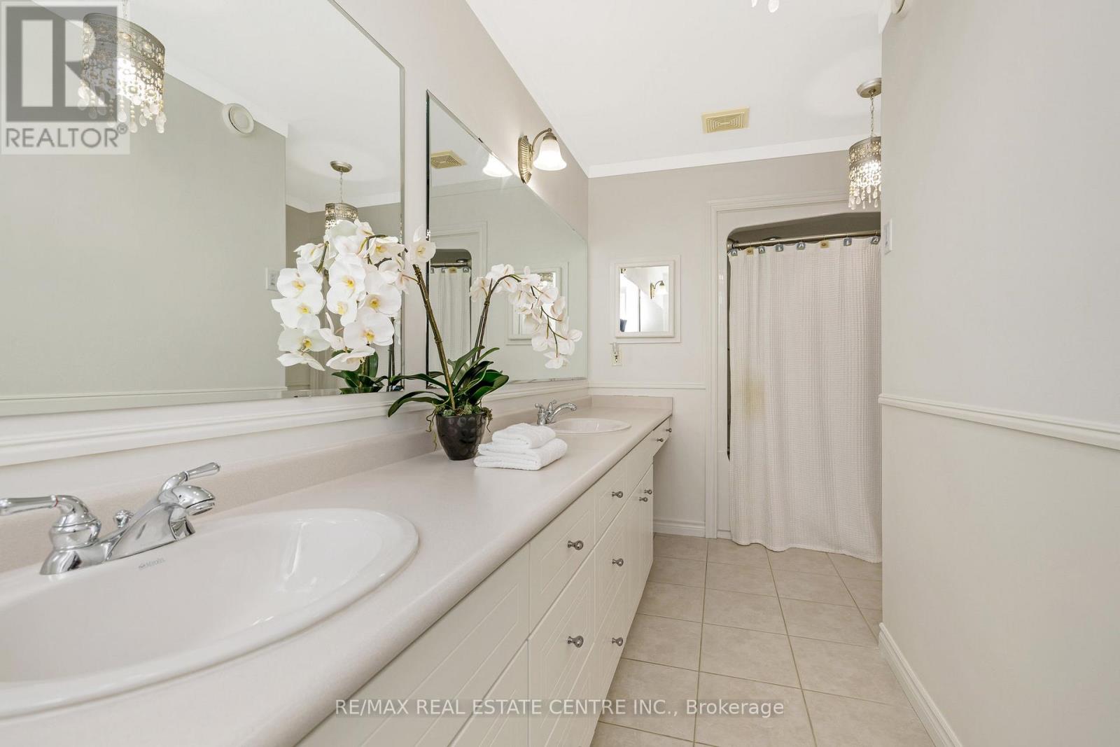 168 Palmer Street, Guelph, Ontario  N1E 2R6 - Photo 26 - X12161572