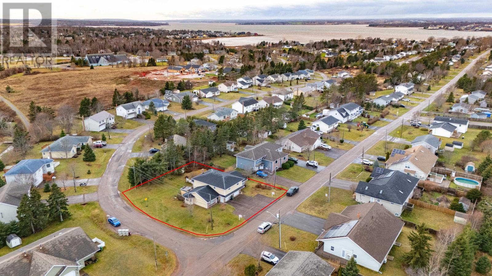 60-62 Marion Drive, Stratford, Prince Edward Island  C1B 3G1 - Photo 2 - 202513095