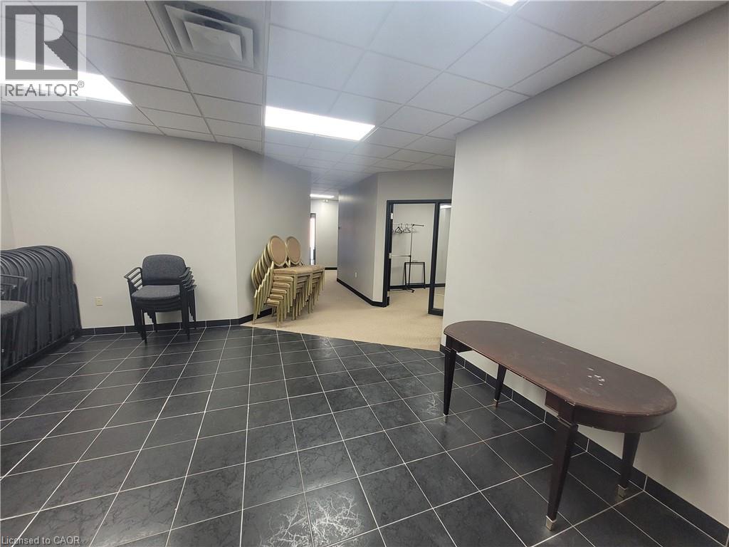 1160 Blair Road Unit# J, Burlington, Ontario  L7M 1K9 - Photo 6 - 40700690