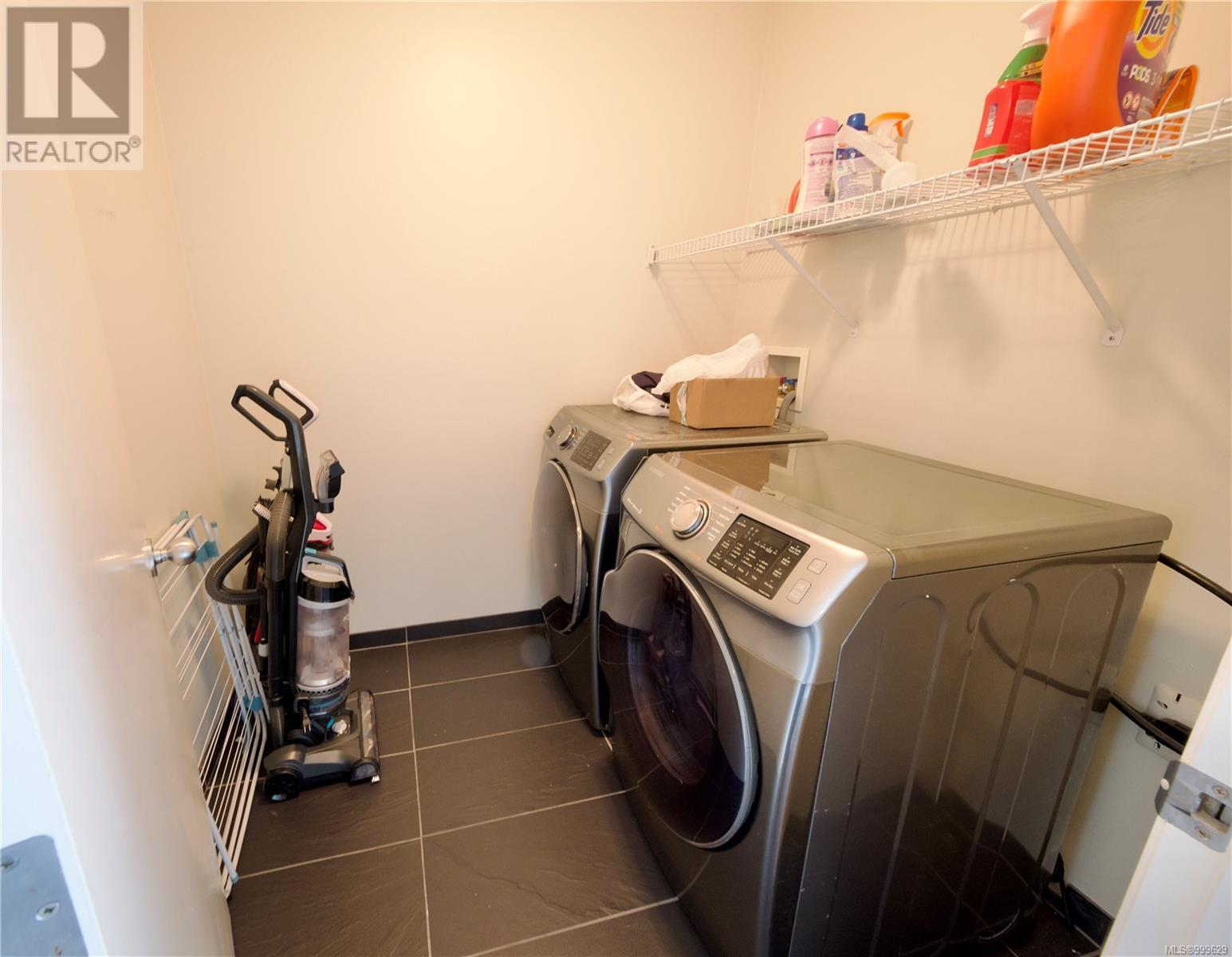 645 Shore Pine Cres, Tofino, British Columbia  V0R 2Z0 - Photo 17 - 999629