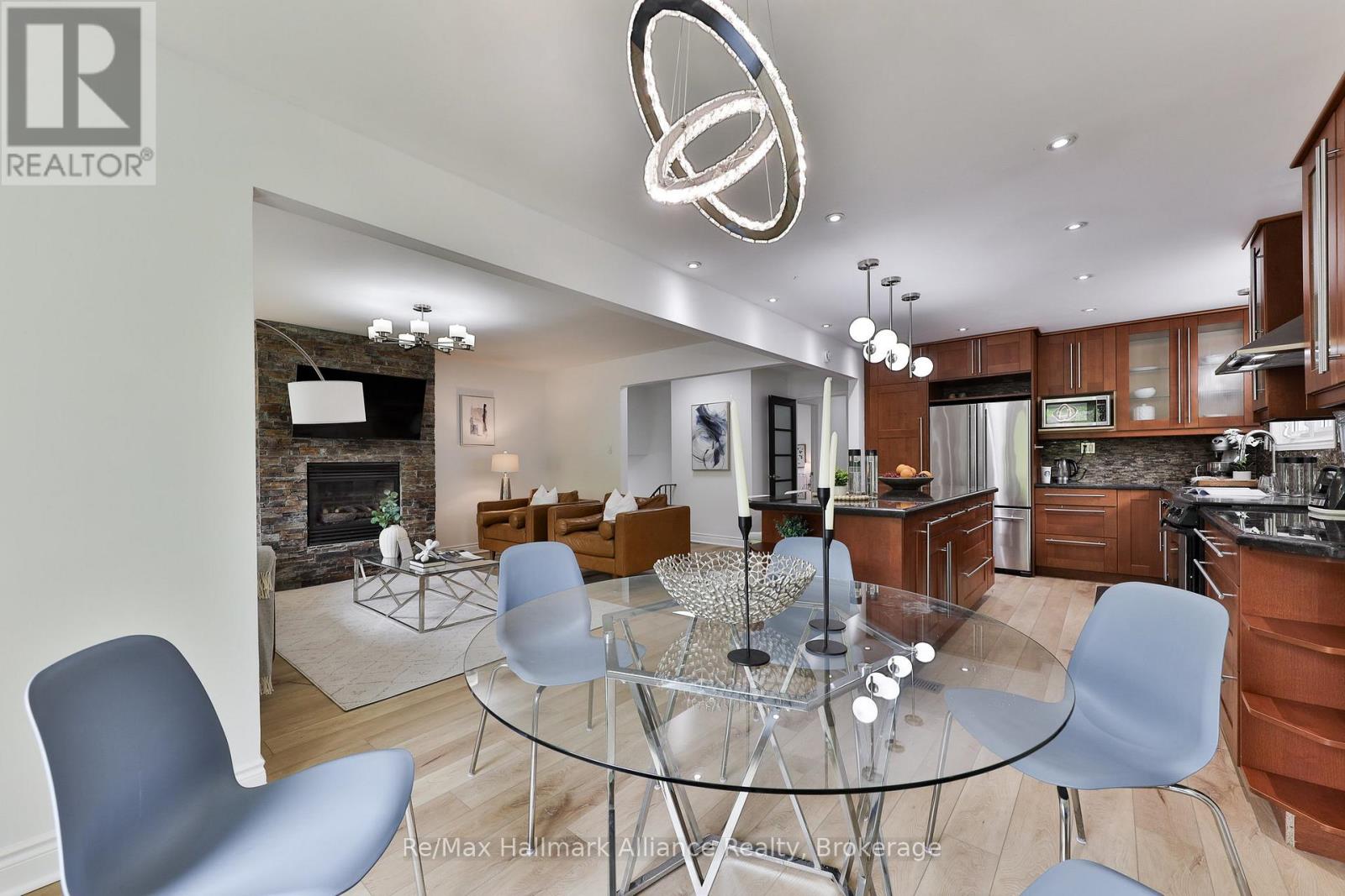 495 Brookmill Road, Oakville, Ontario  L6J 5K6 - Photo 14 - W12188000