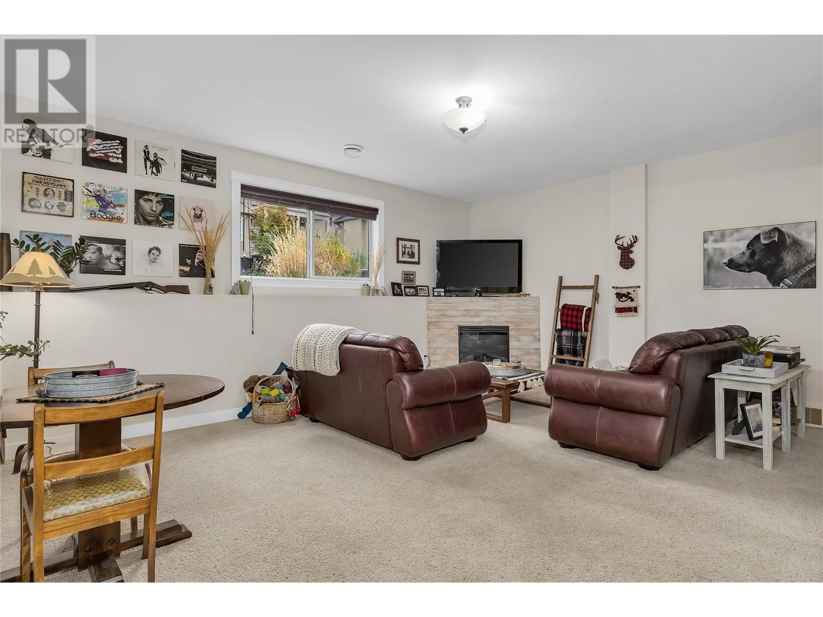 737 Kuipers Crescent Kelowna Photo 32