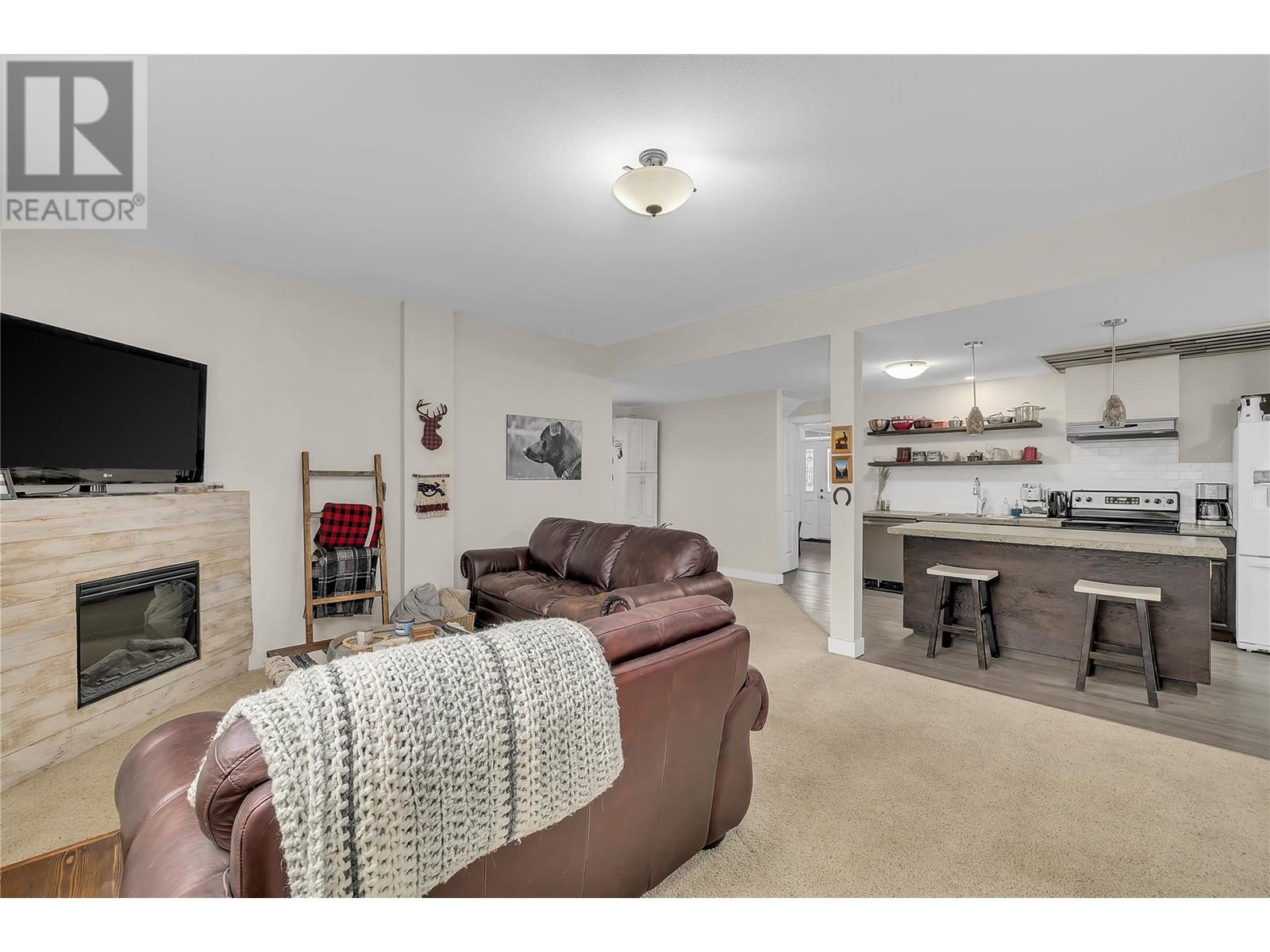 737 Kuipers Crescent Kelowna Photo 33