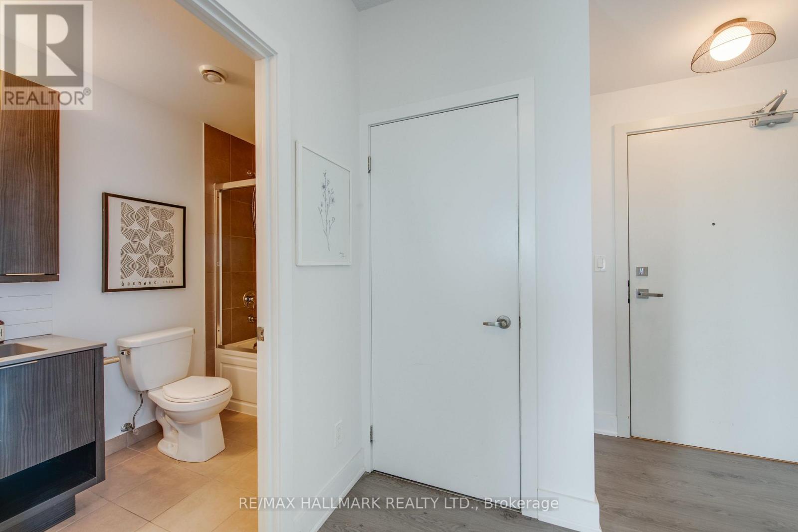923 - 99 The Donway W Way, Toronto, Ontario  M3C 0N8 - Photo 11 - C12188212