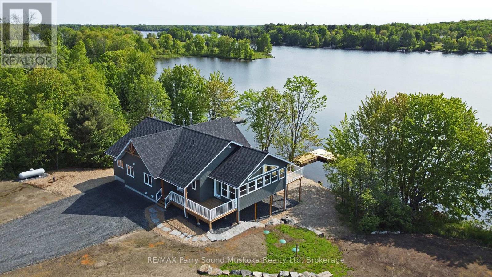 49 HARDIES ROAD, McKellar, Ontario