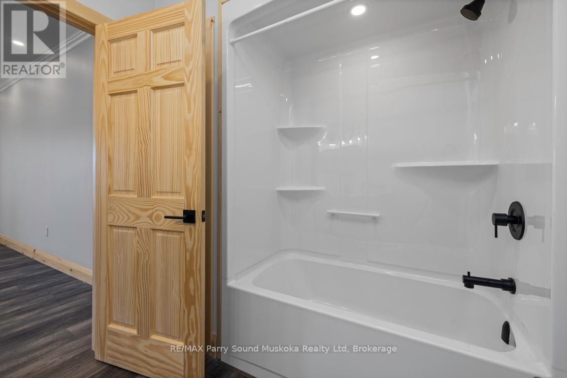 49 Hardies Road, Mckellar, Ontario  P2A 0B5 - Photo 32 - X12120723