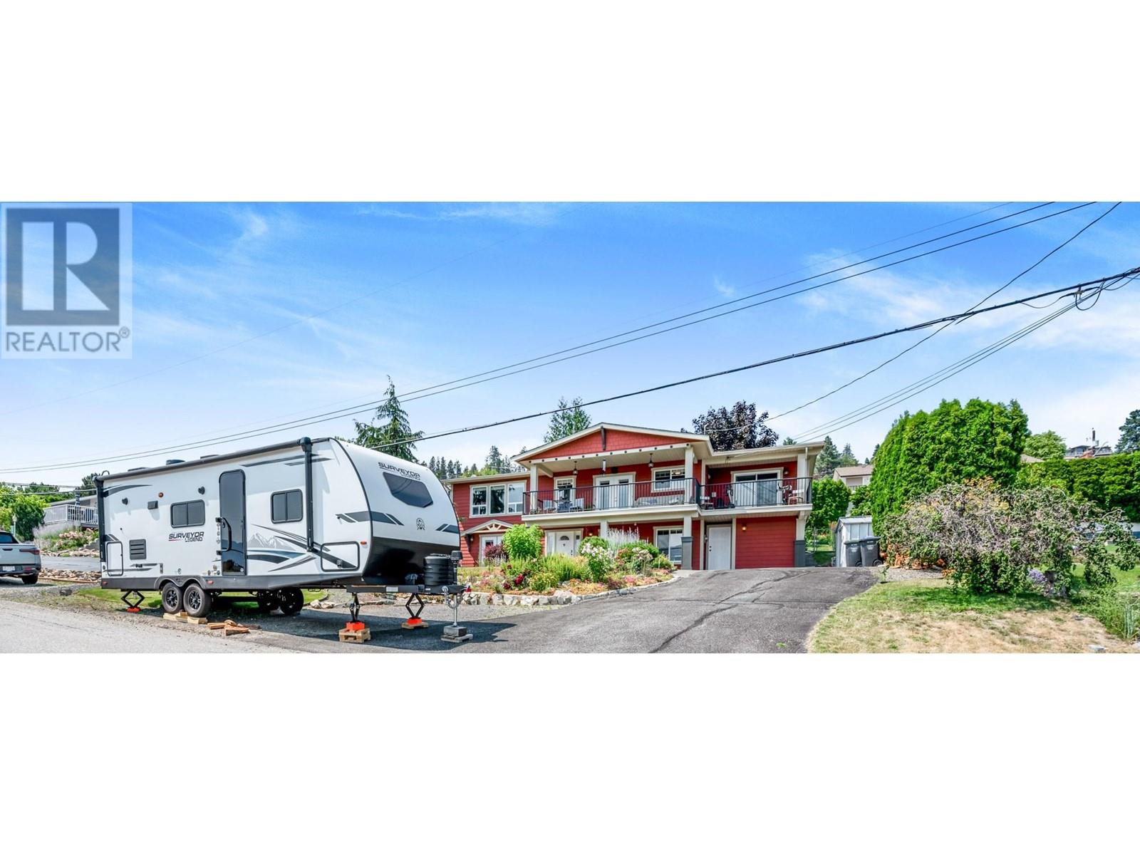 5286 Huston Road, Peachland, BC V0H1X0