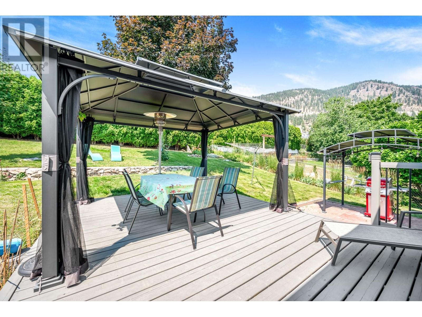5286 Huston Road, Peachland, BC V0H1X0
