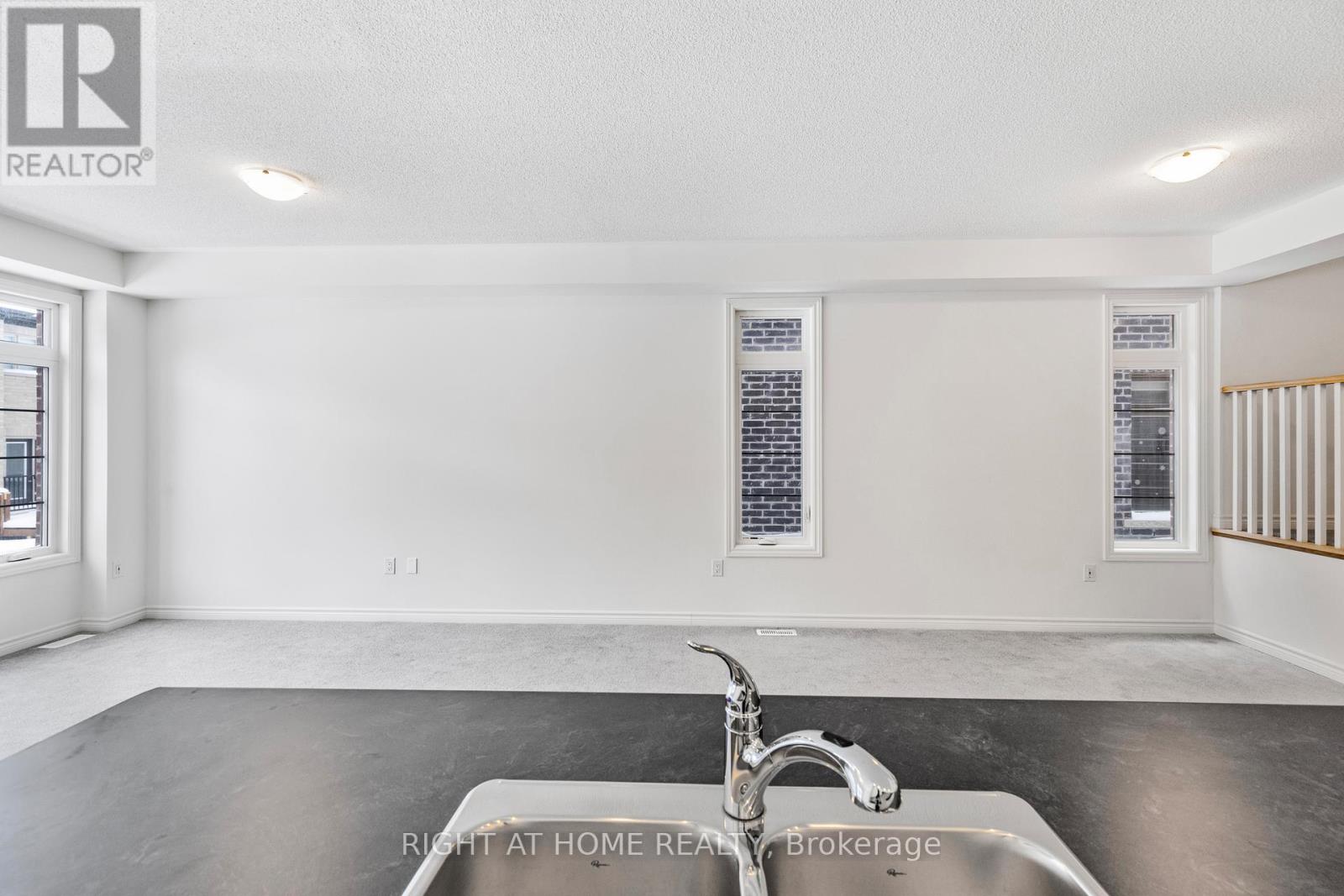 12 Sassafras Road, Springwater, Ontario  L0L 1Y3 - Photo 13 - S11959638