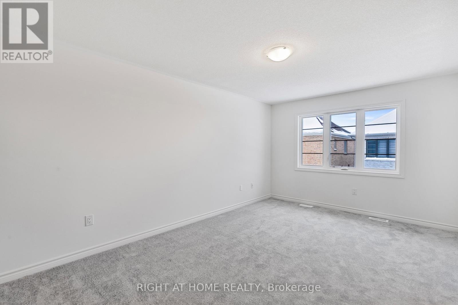 12 Sassafras Road, Springwater, Ontario  L0L 1Y3 - Photo 33 - S11959638
