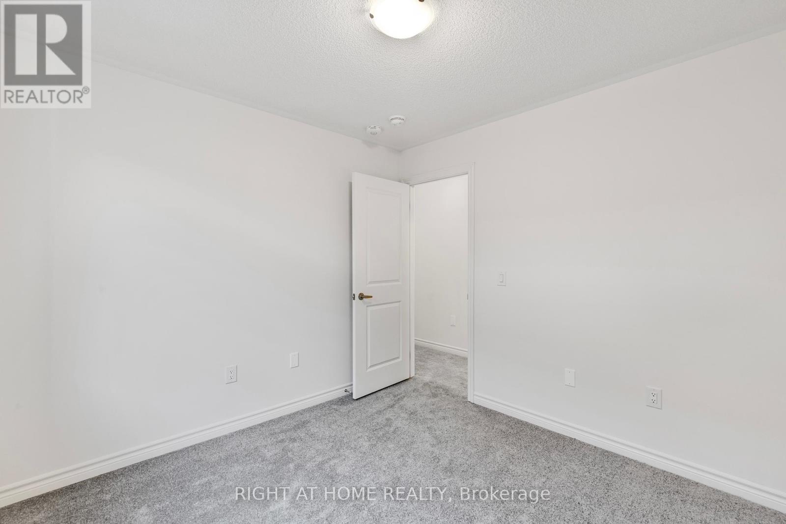 12 Sassafras Road, Springwater, Ontario  L0L 1Y3 - Photo 32 - S11959638