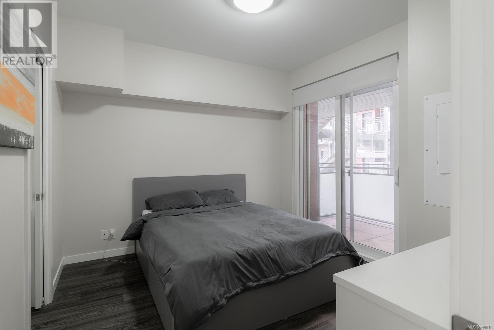 Property at 208 91 Chapel St image 4