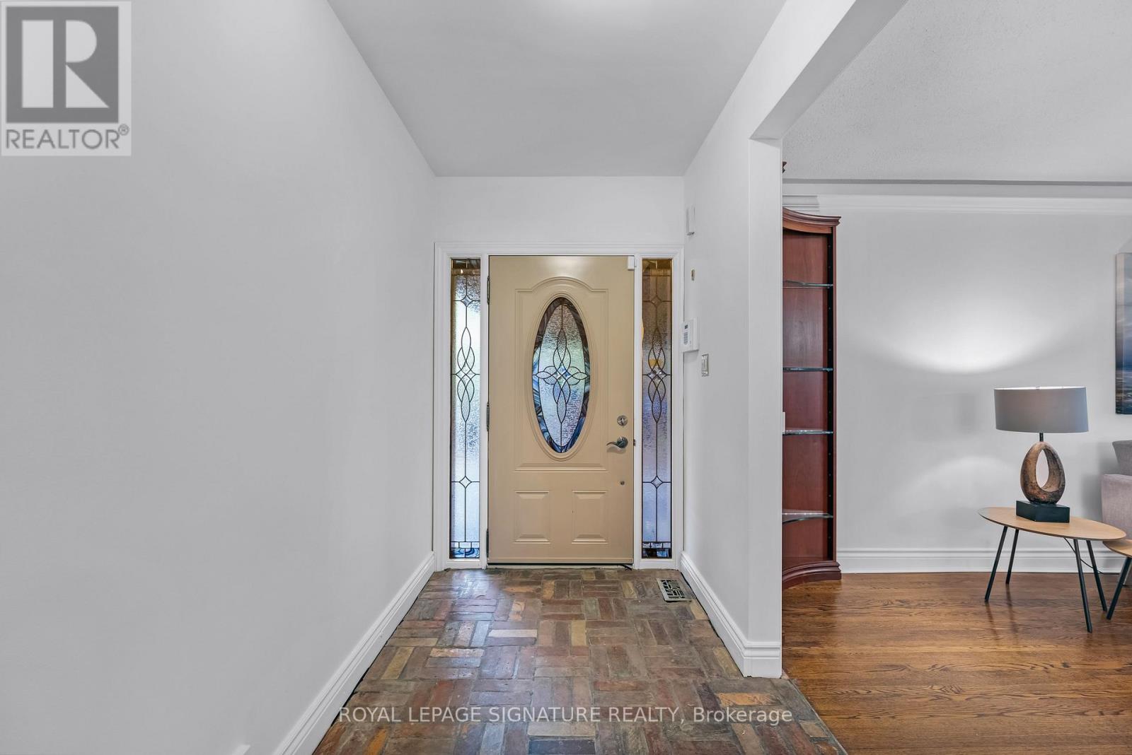 23 Palomino Crescent, Toronto, Ontario  M2K 1W2 - Photo 3 - C12189176