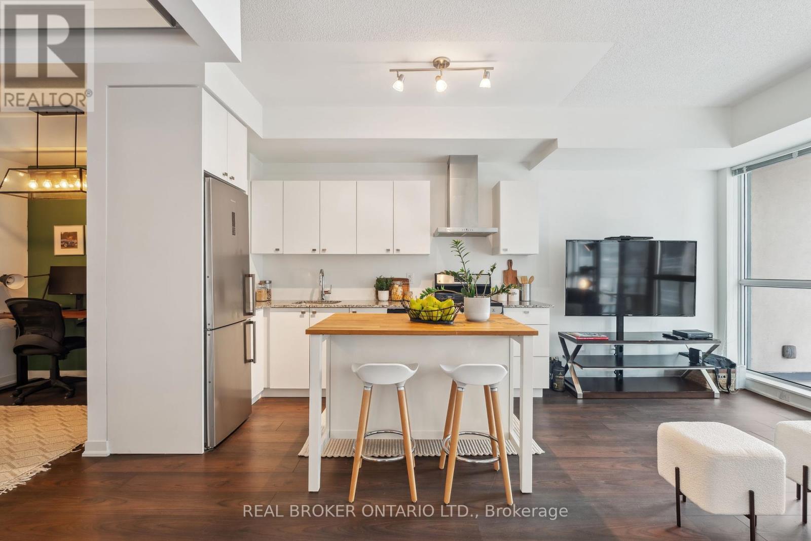 1115 - 51 East Liberty Street, Toronto, Ontario  M6K 3P8 - Photo 10 - C12189207