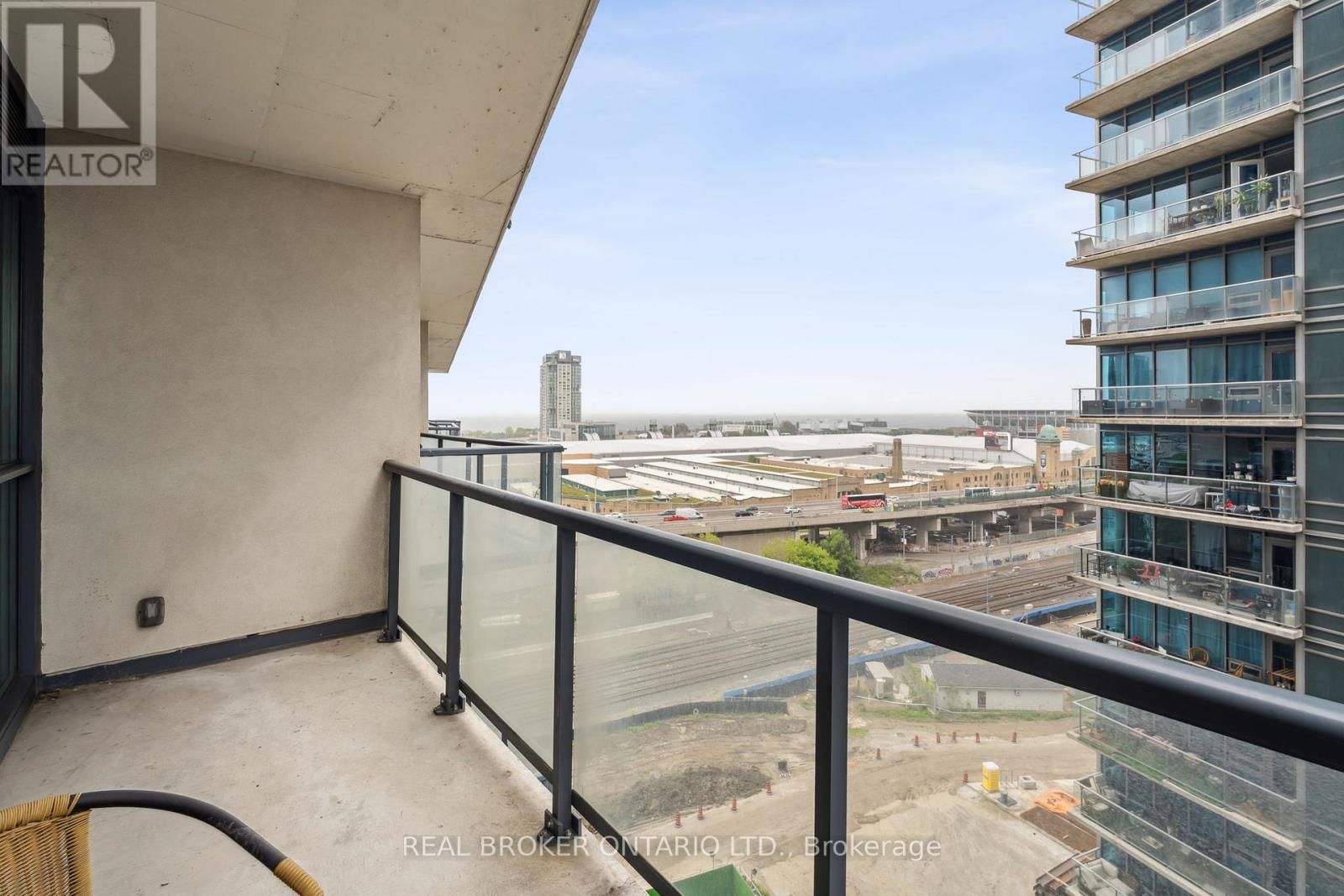1115 - 51 East Liberty Street, Toronto, Ontario  M6K 3P8 - Photo 22 - C12189207