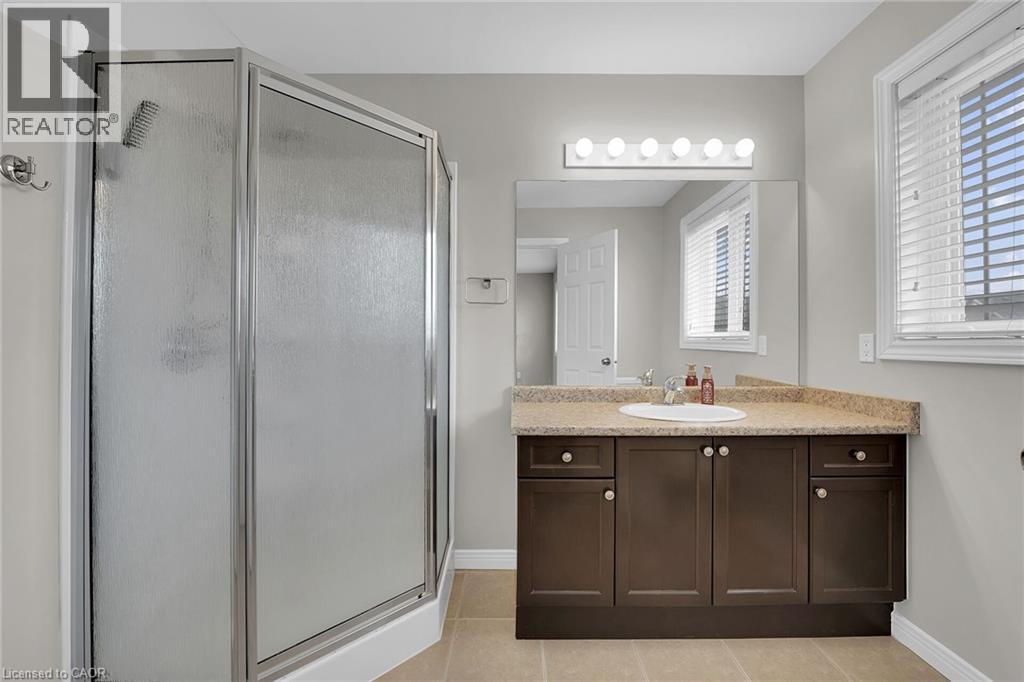 10 Bellflower Boulevard, Hamilton, Ontario  L0R 1P0 - Photo 23 - 40735632