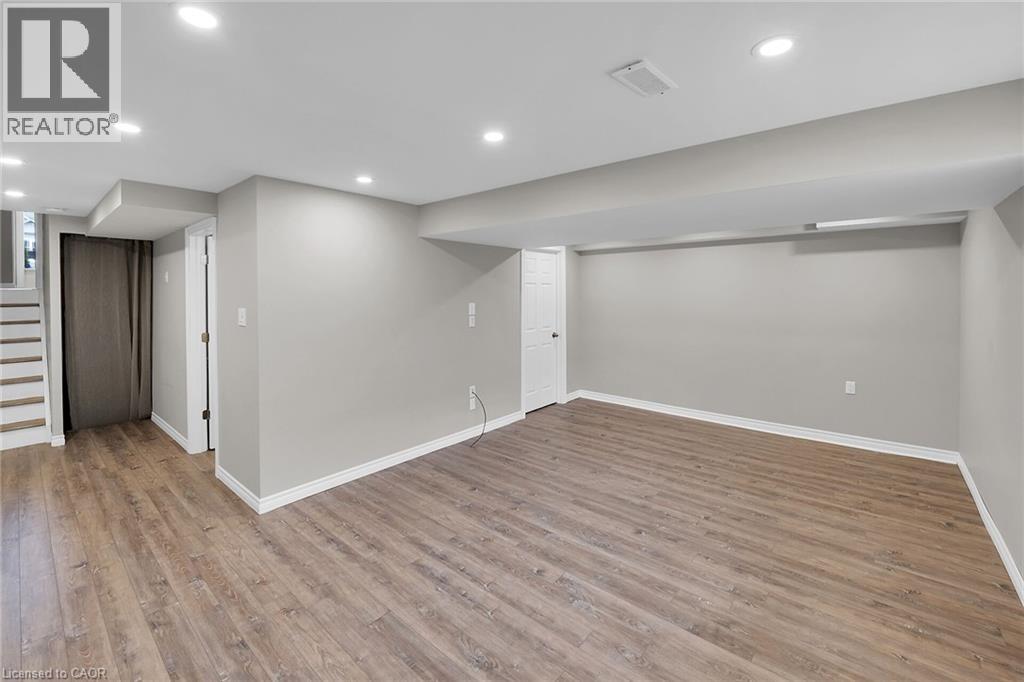 10 Bellflower Boulevard, Hamilton, Ontario  L0R 1P0 - Photo 34 - 40735632