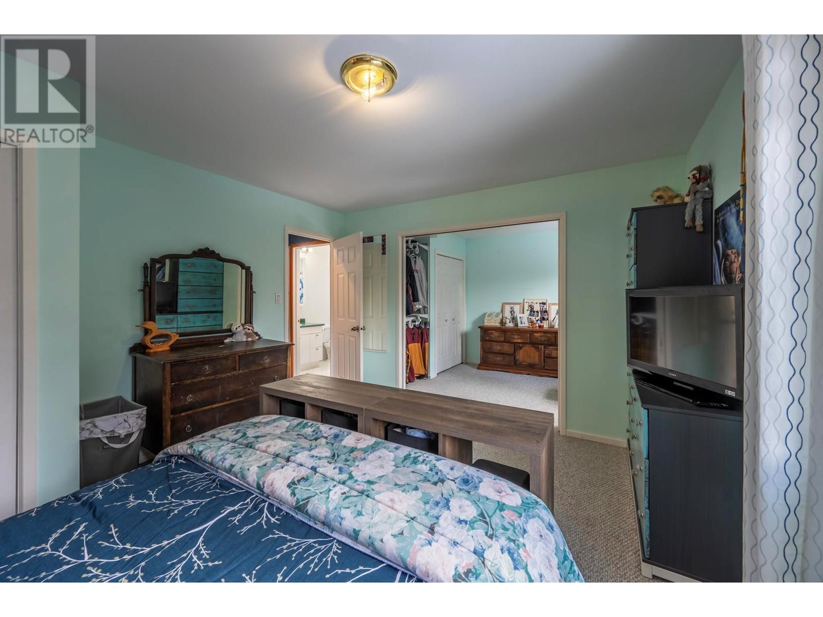 2186 CAMPBELL Road, Golden, BC V0A1H7