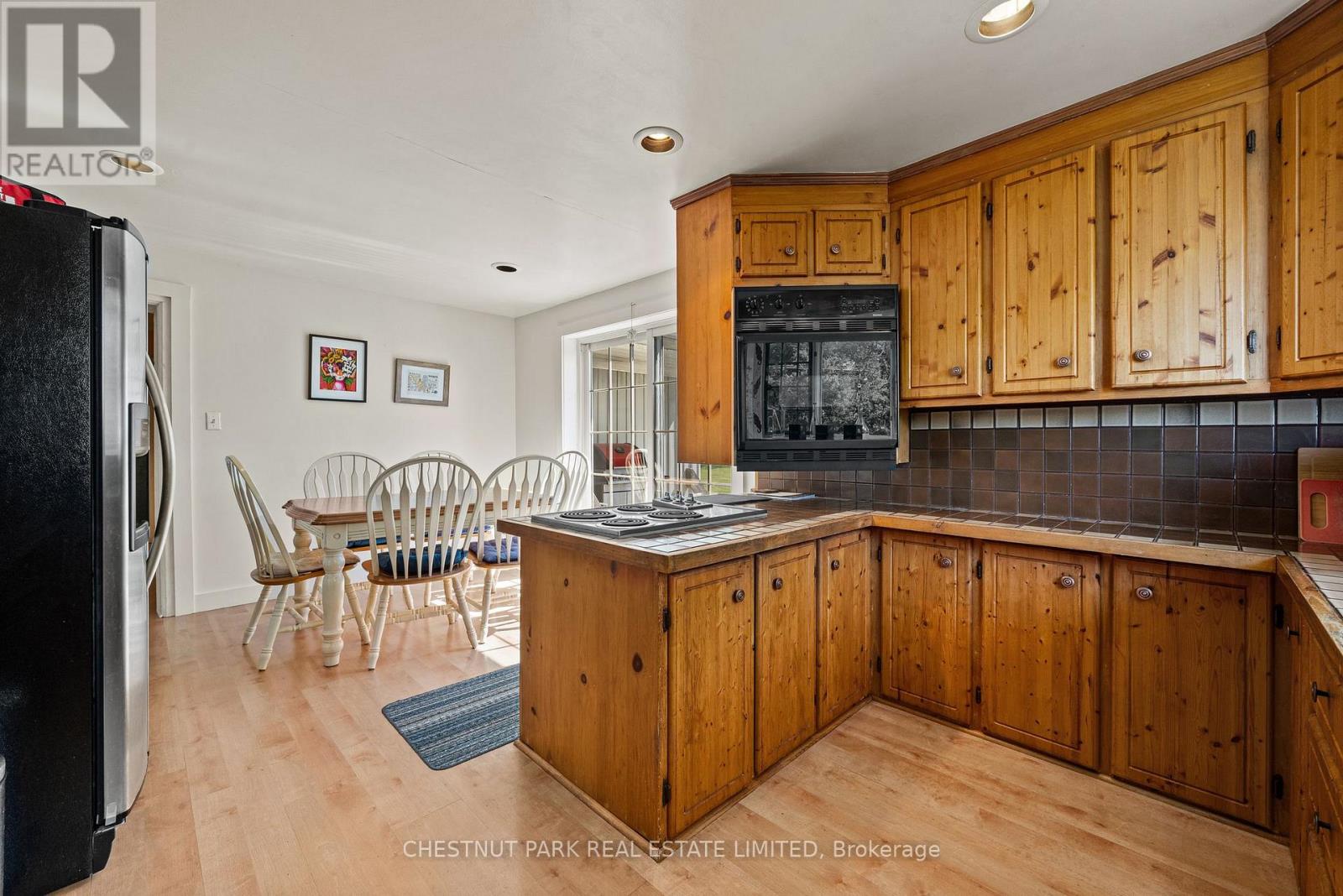 419 County Rd 25, Prince Edward County, Ontario  K0K 2T0 - Photo 16 - X12189479