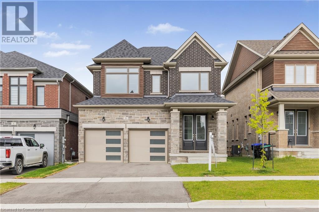 Property at 8 DAISY Street image 1