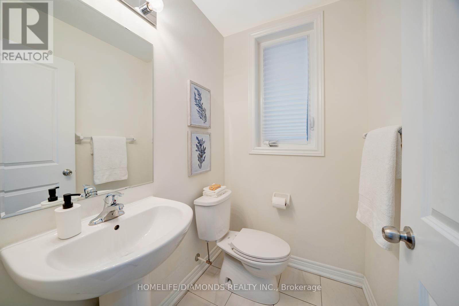 47 Suttonrail Way, Whitchurch-Stouffville, Ontario  L4A 4X5 - Photo 29 - N12189219