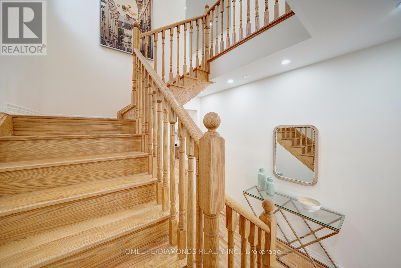 47 Suttonrail Way, Whitchurch-Stouffville, Ontario  L4A 4X5 - Photo 30 - N12189219
