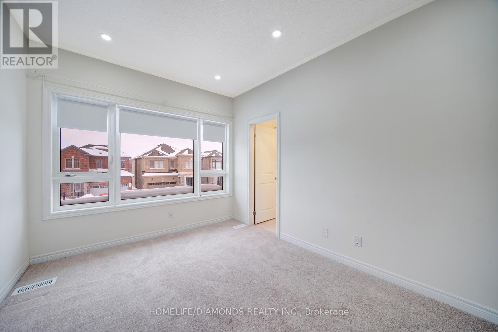 47 Suttonrail Way, Whitchurch-Stouffville, Ontario  L4A 4X5 - Photo 45 - N12189219